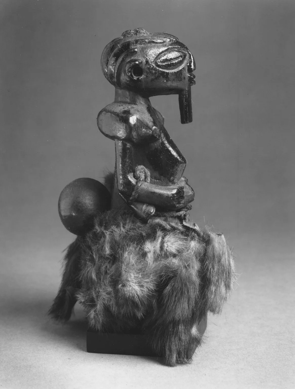 Divination Torso Figure (Nkishi) (4).jpeg